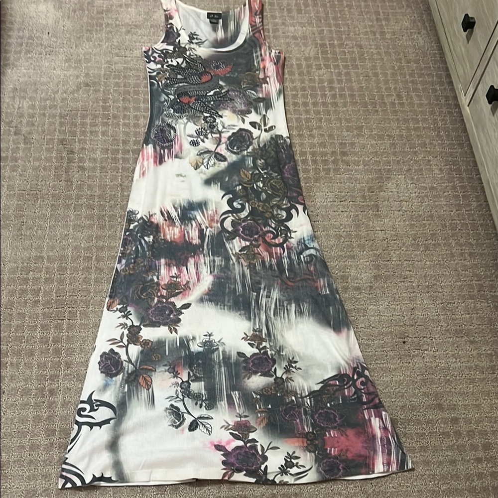 Floral Sleeveless Maxi Dress